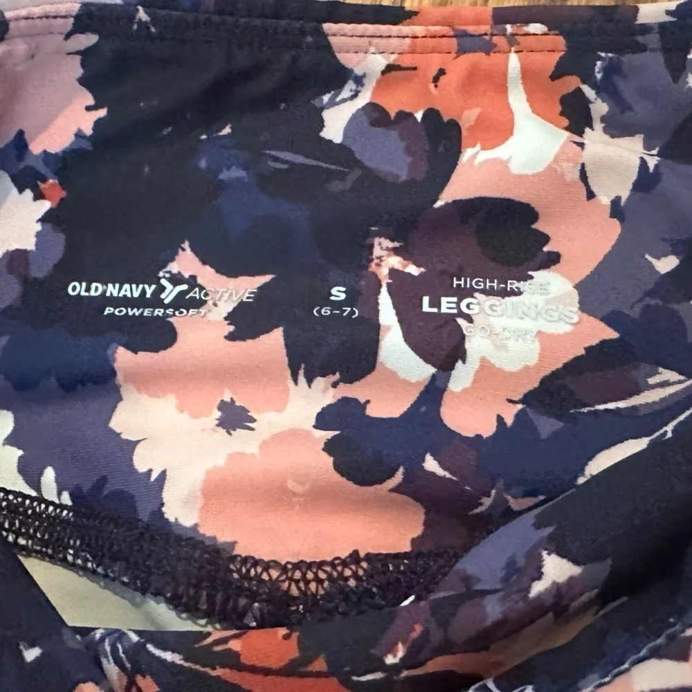 Old Navy Floral Girls Leggings Size S(6/7)